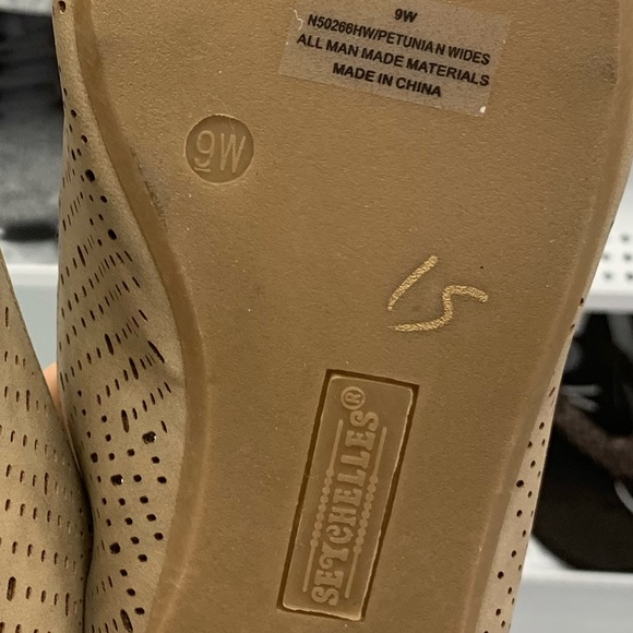 SEYCHELLES (ANTHROPOLOGIE) Petunia Flats Tan - Picture 6 of 7